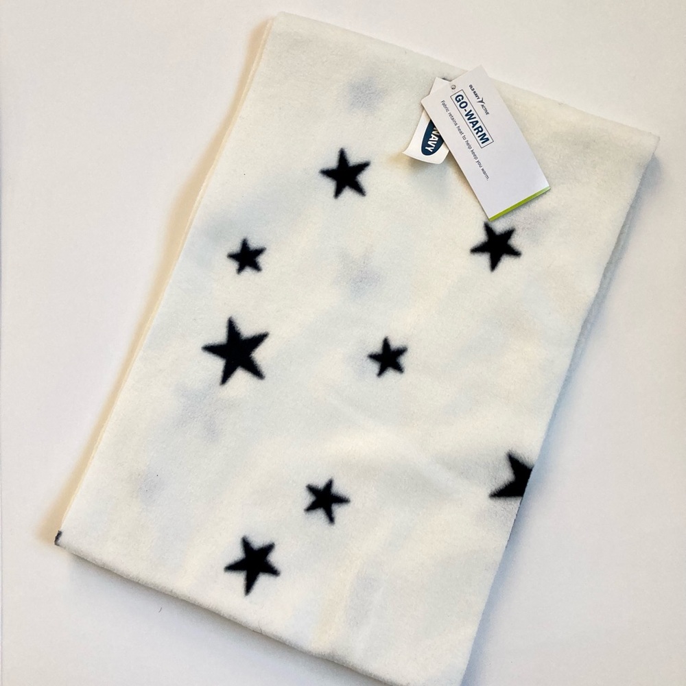 NEW Old Navy Fleece Infinity Scarf White w/ Black Stars